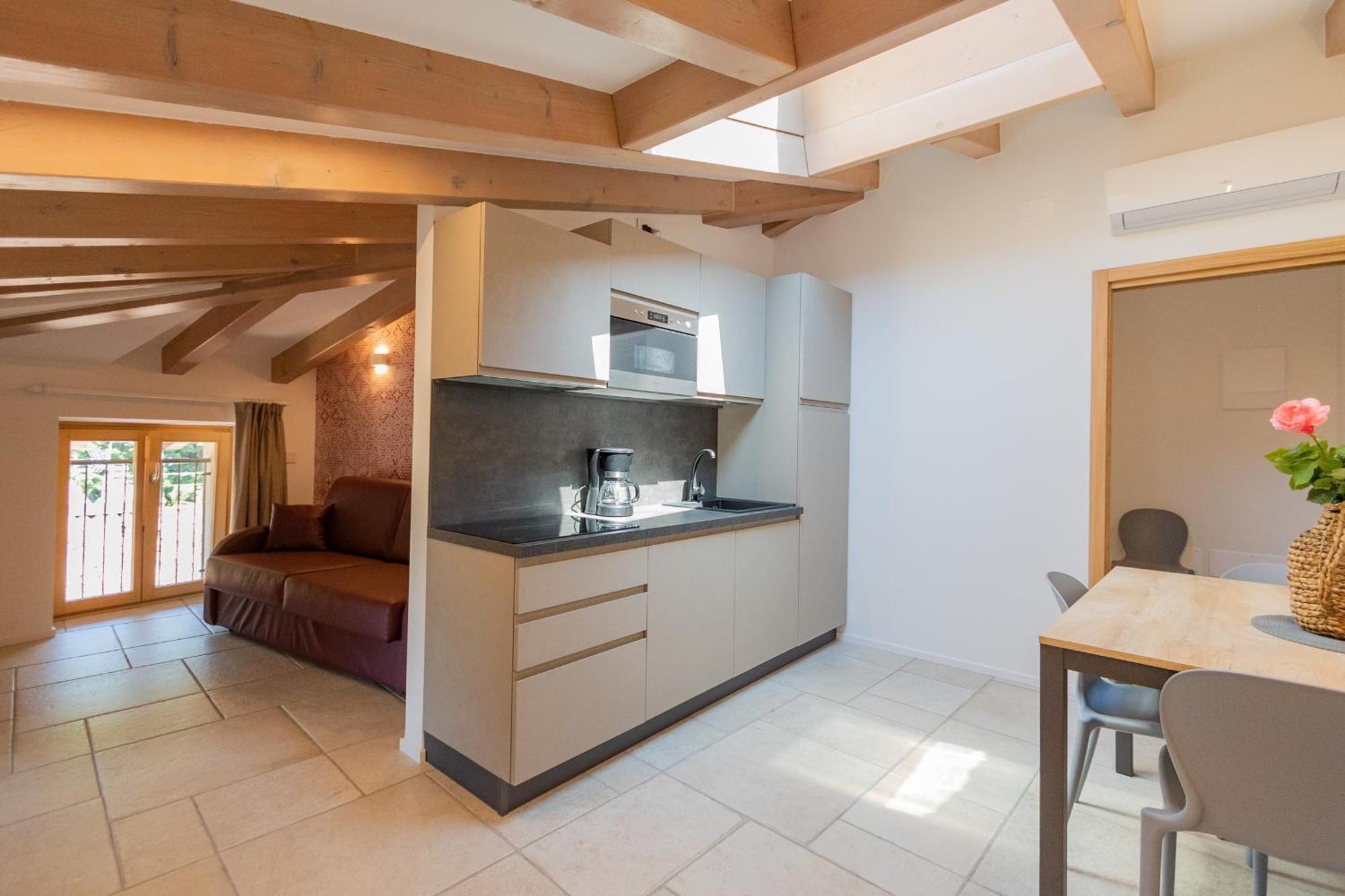 Garda Baldo Apartments Torbole Sul Garda Luaran gambar