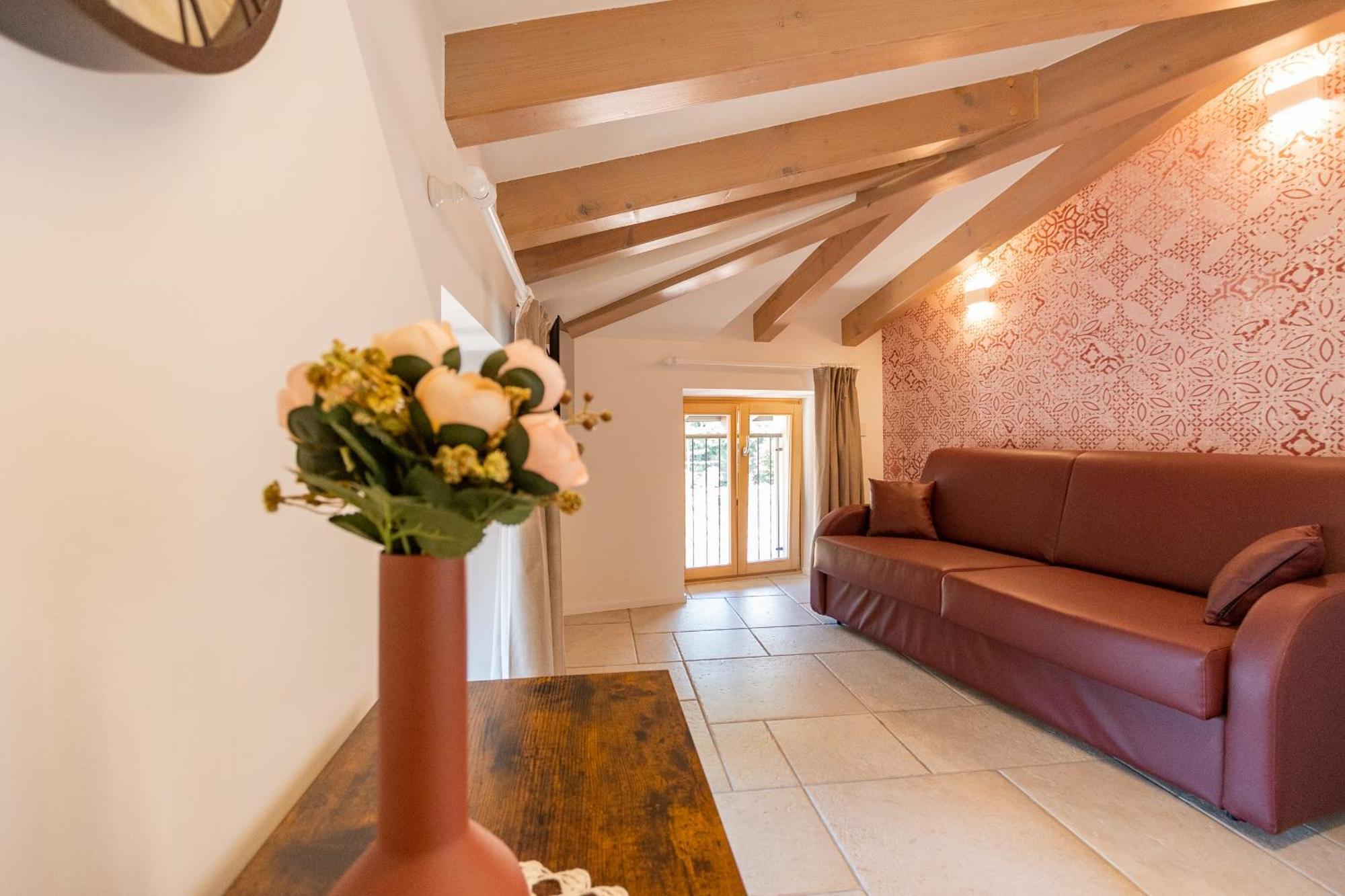 Garda Baldo Apartments Torbole Sul Garda Luaran gambar